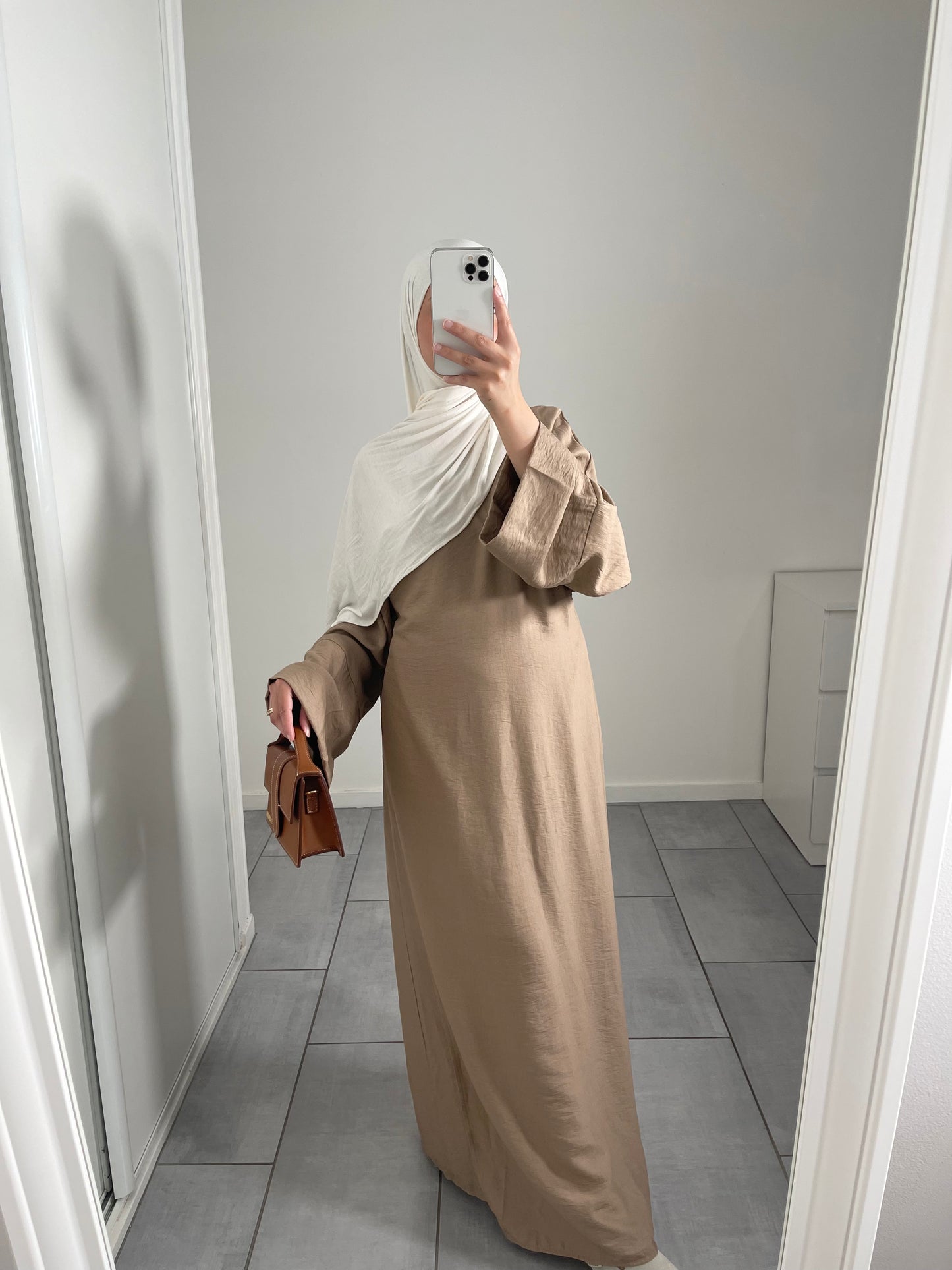 Robe Wallet